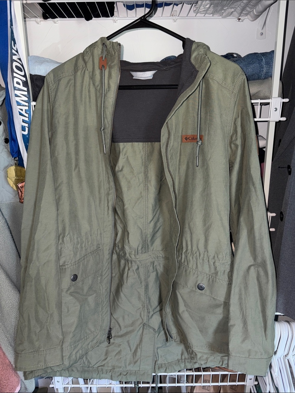 Columbia Olive Green Hooded Field Jacket with Brown Trim
